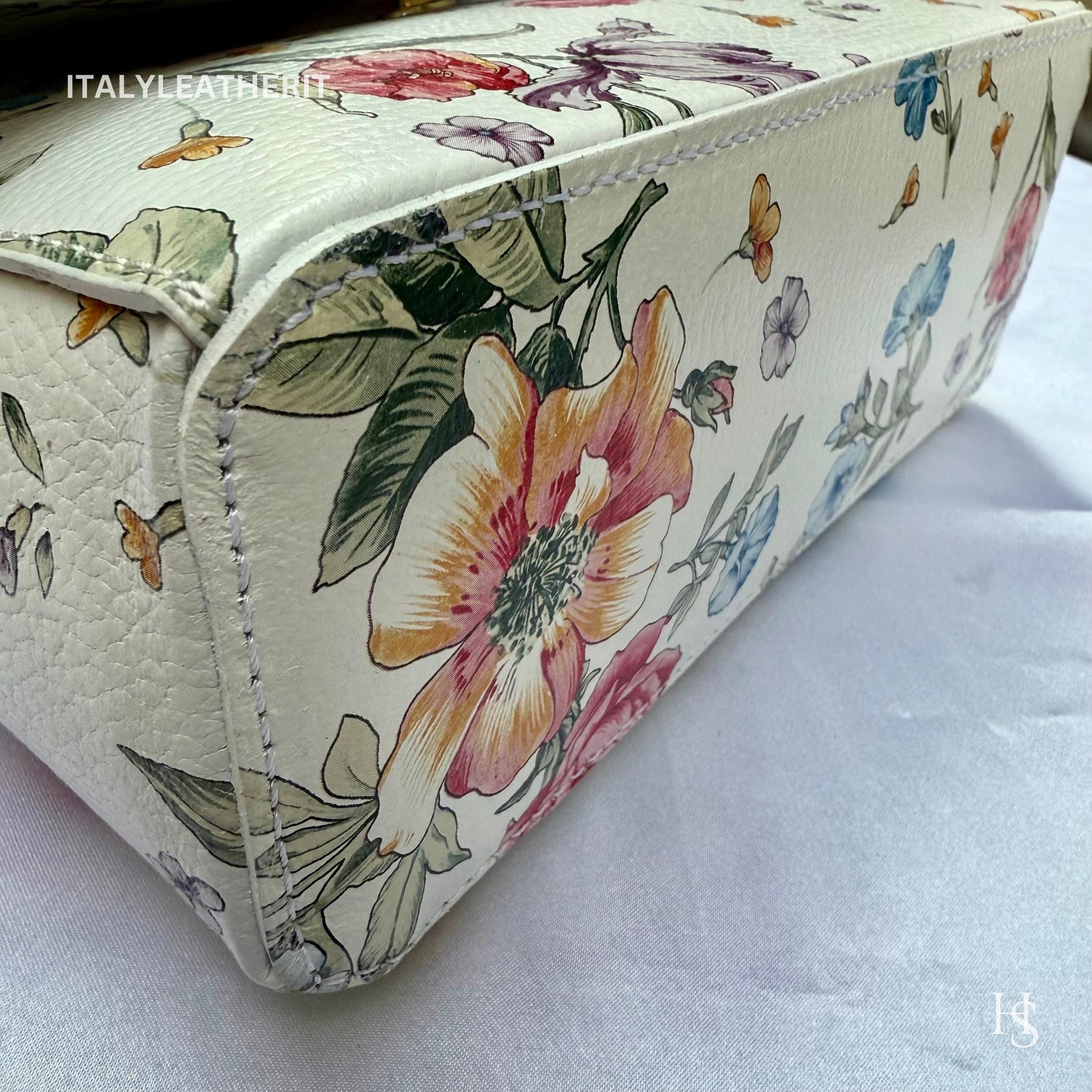 Italian Handmade Leather Bags for Women | Elegant Leather Tote from Florence with Bee-Shaped Accessory Clasp Closure