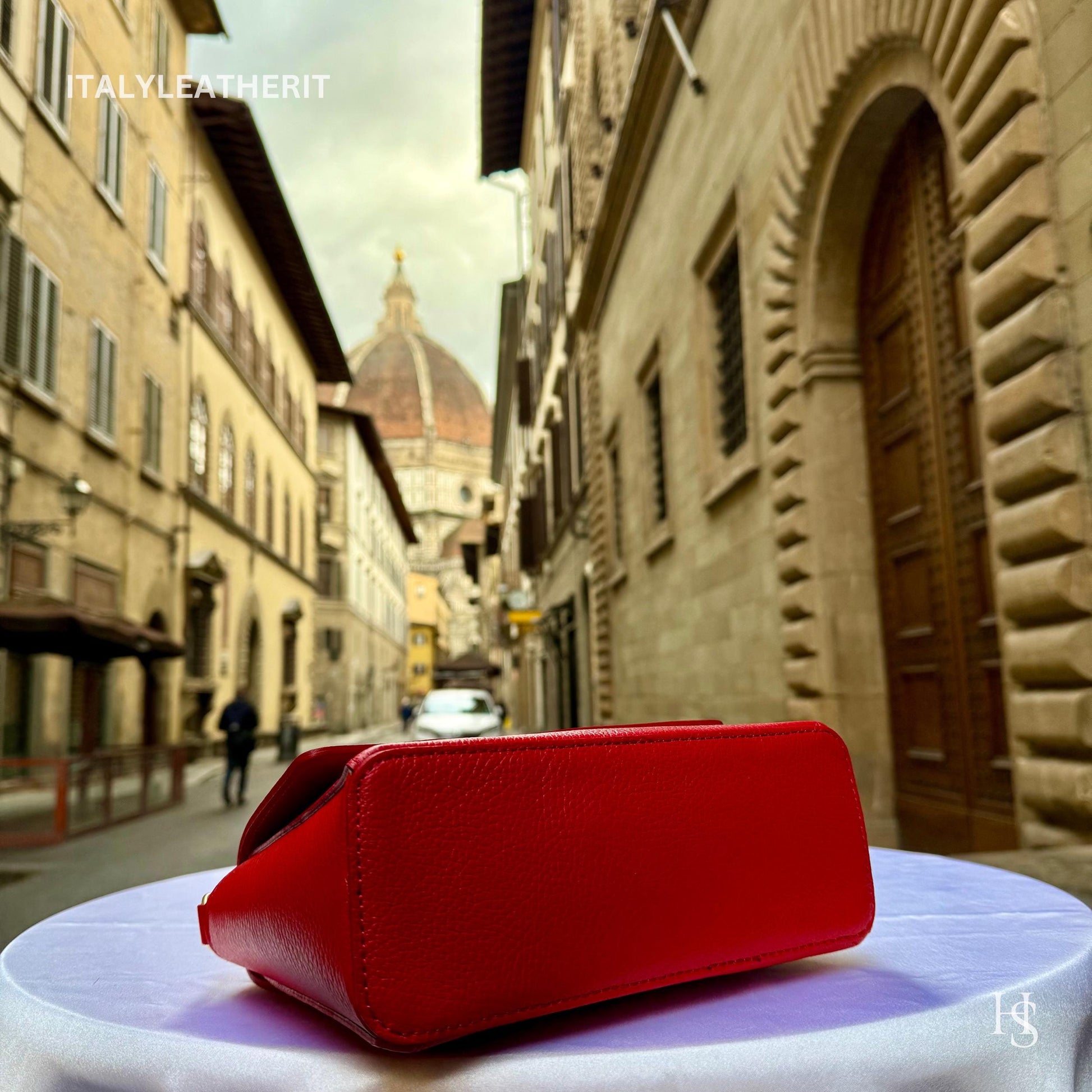 Italian Handmade Leather Bags for Women | Elegant Leather Tote from Florence with Bee-Shaped Accessory Clasp Closure