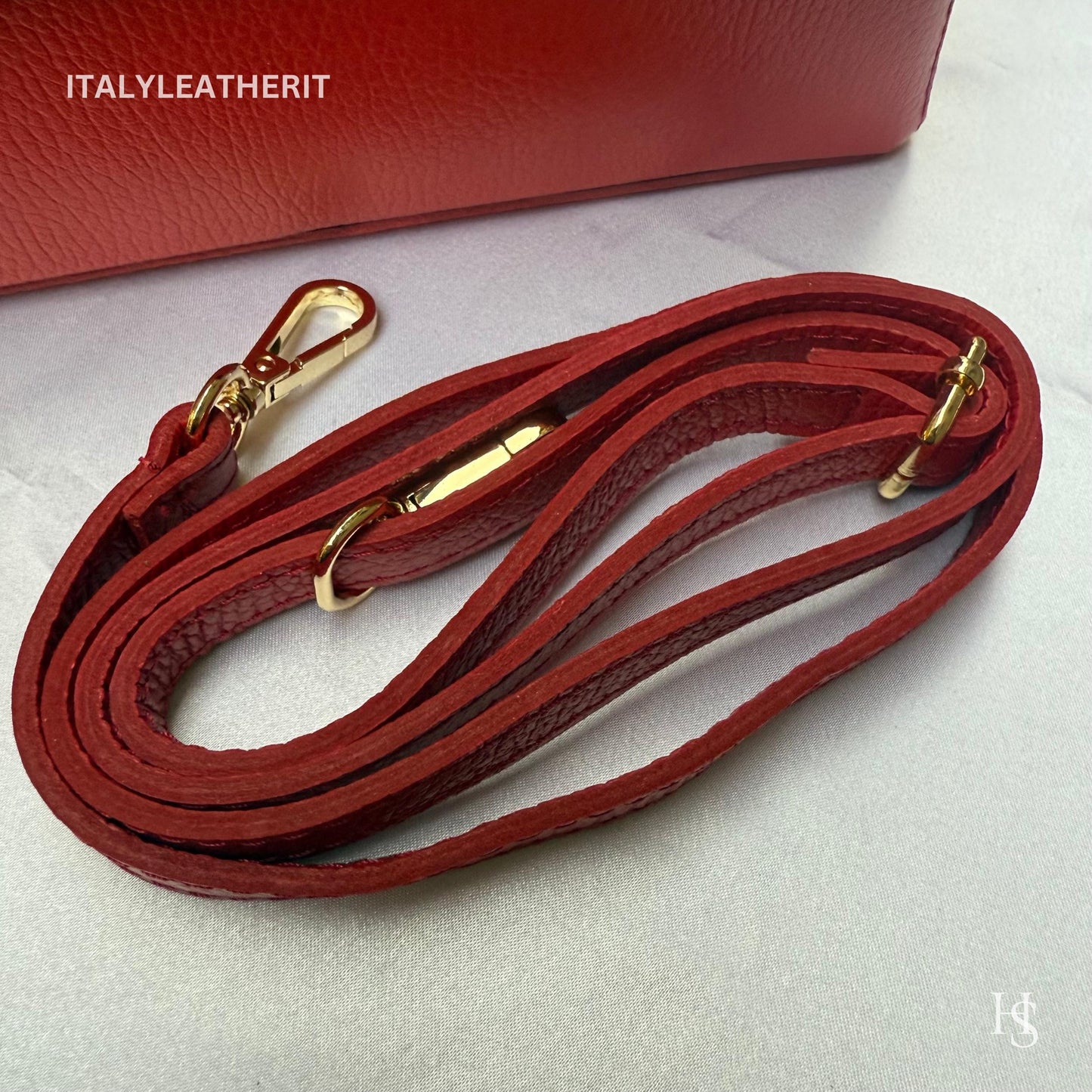 Italian Handmade Leather Bags for Women | Elegant Leather Tote from Florence with Bee-Shaped Accessory Clasp Closure