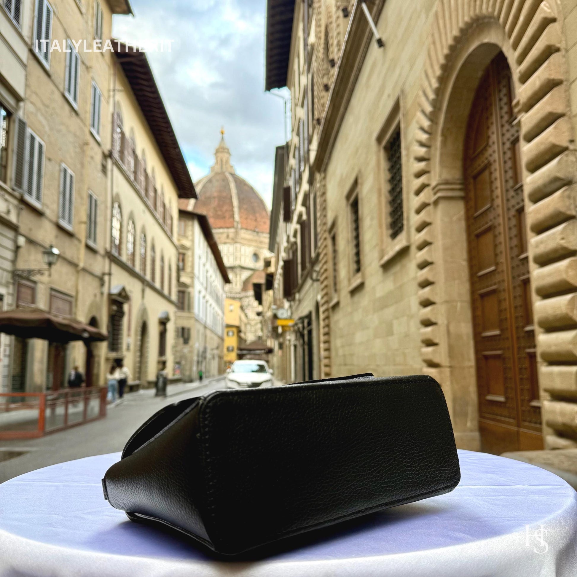 Italian Handmade Leather Bags for Women | Elegant Leather Tote from Florence with Bee-Shaped Accessory Clasp Closure