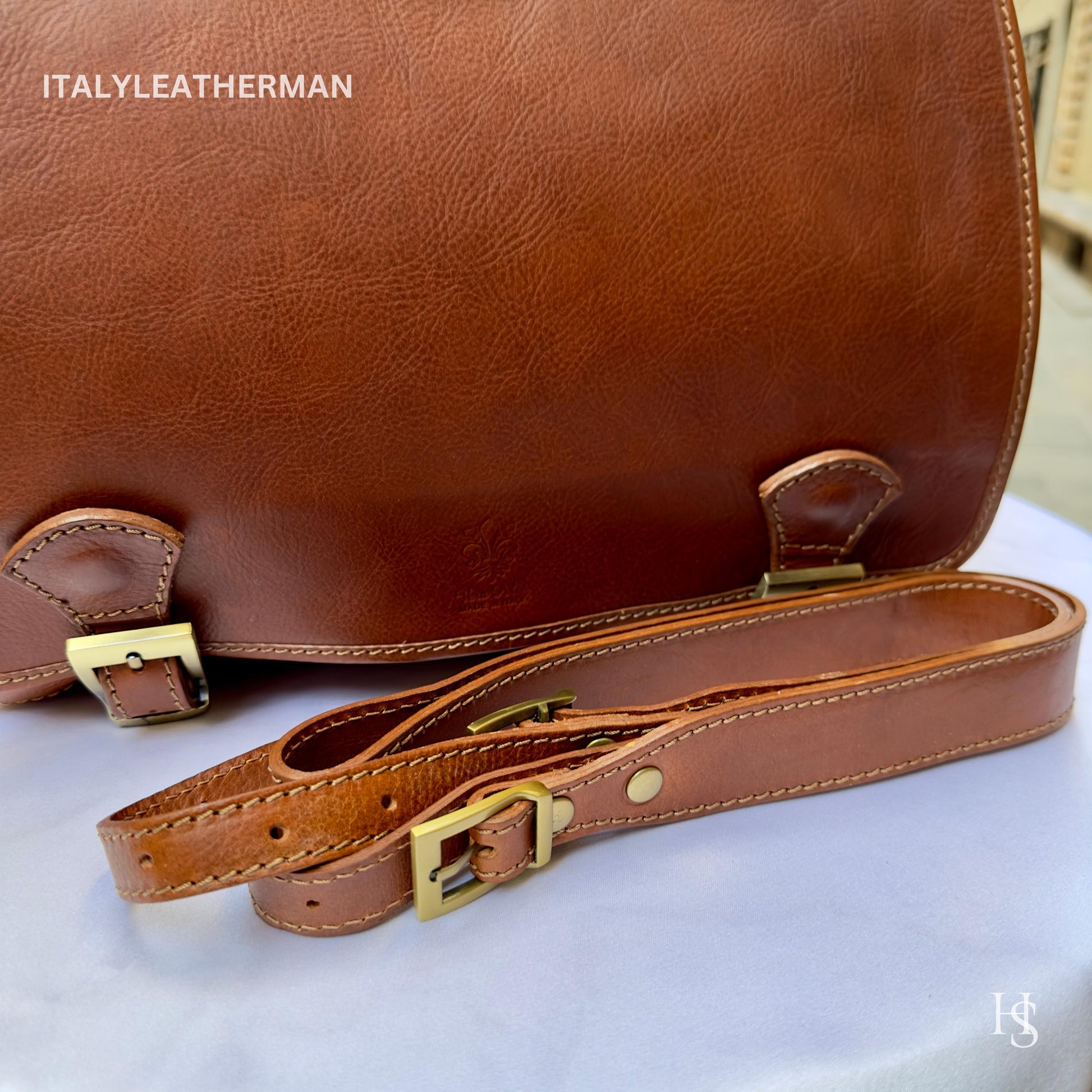 Italian Handmade Leather Briefcase Bags for Men | Elevate Your Style with Exquisite Craftsmanship made in Italy