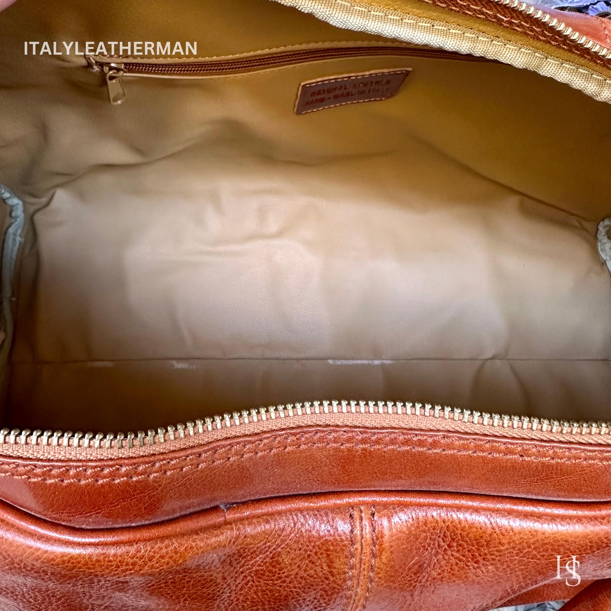 Italian Handmade Leather Travel Bags for Men | Elevate Your Style with Exquisite Craftsmanship made in Italy from Florence