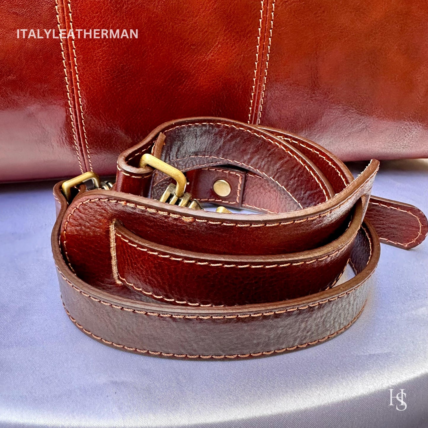 Italian Handmade Leather Travel Bags for Men | Elevate Your Style with Exquisite Craftsmanship made in Italy from Florence