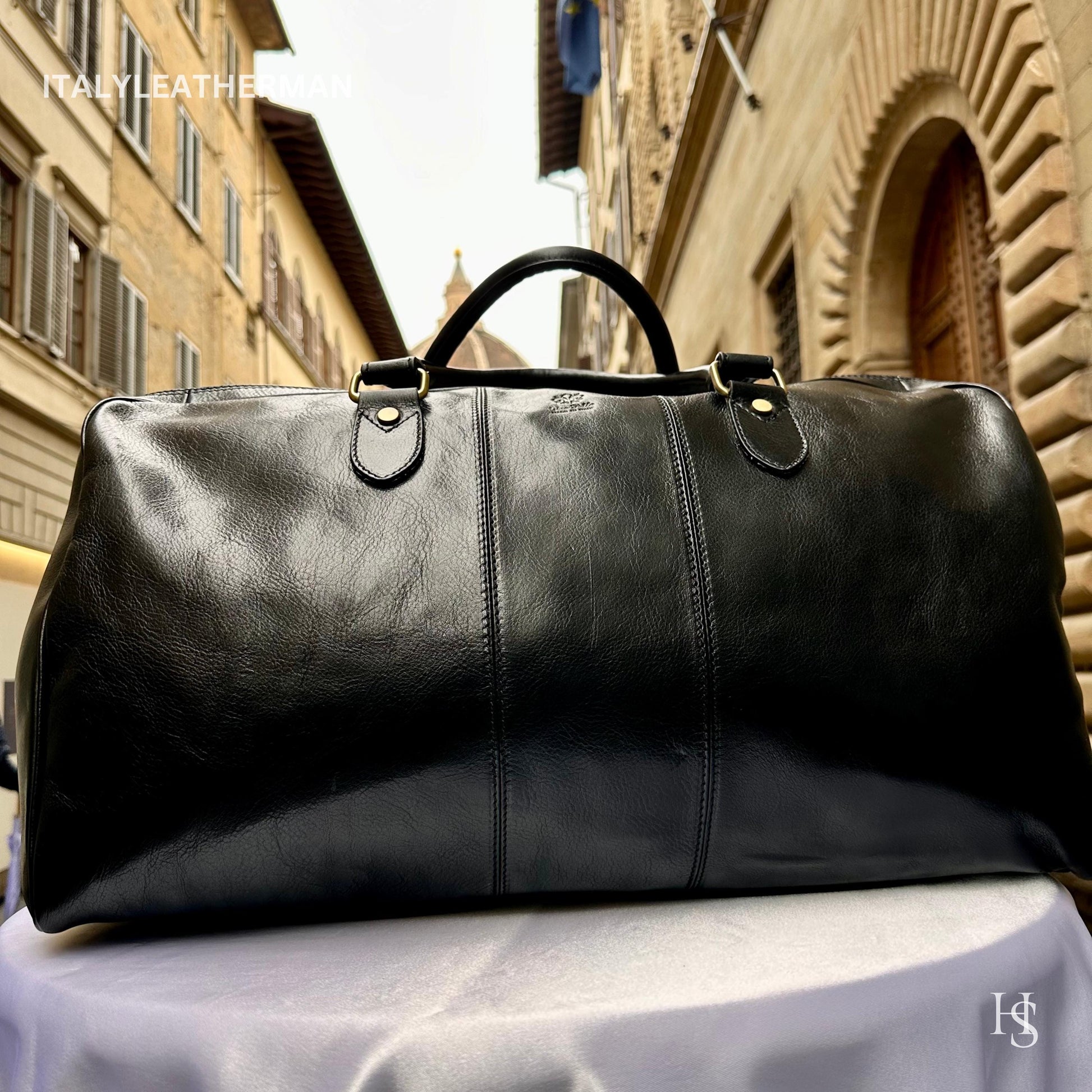 Italian Handmade Leather Travel Bags for Men | Elevate Your Style with Exquisite Craftsmanship made in Italy, Black travel bag