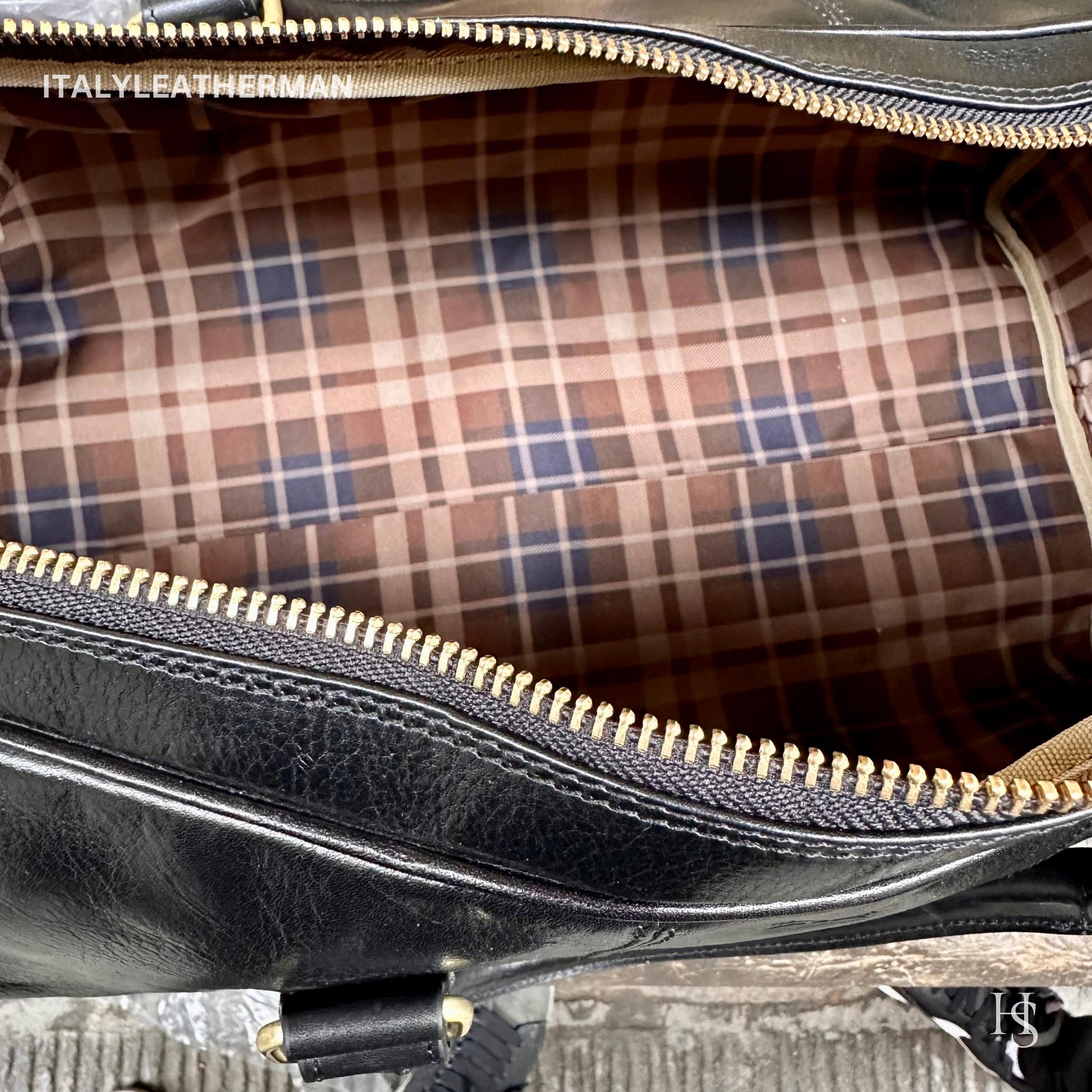 Italian Handmade Leather Travel Bags for Men | Elevate Your Style with Exquisite Craftsmanship made in Italy, Black travel bag