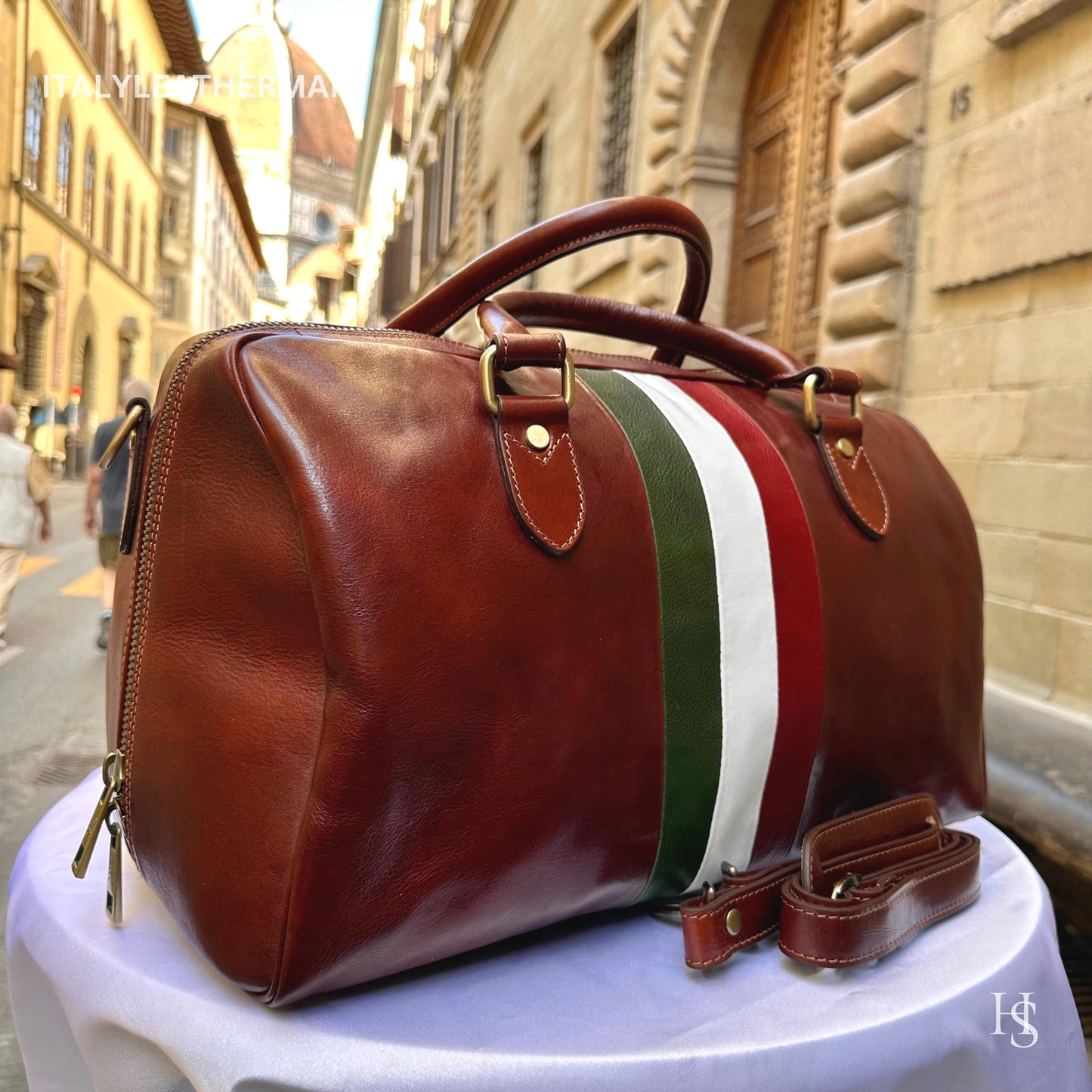 Italian Handmade Leather Travel Bags for Men | Elevate Your Style with Exquisite Craftsmanship made in Italy from Florence