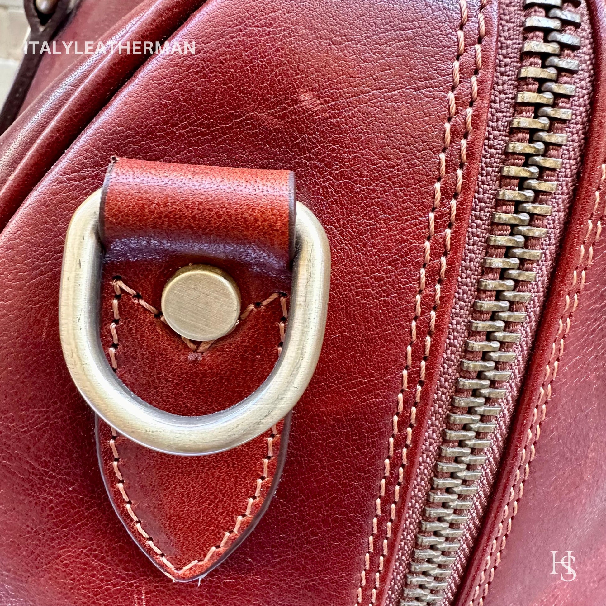 Italian Handmade Leather Travel Bags for Men | Elevate Your Style with Exquisite Craftsmanship made in Italy from Florence