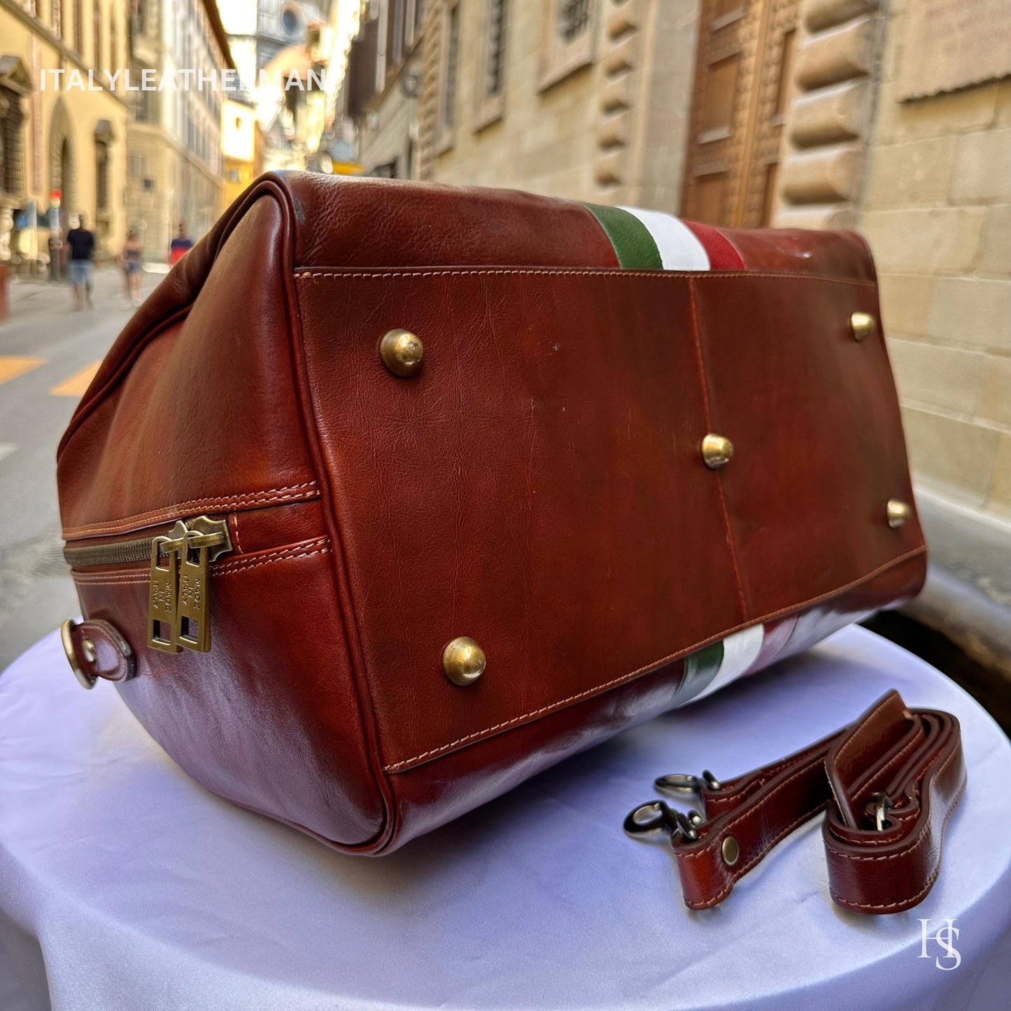 Italian Handmade Leather Travel Bags for Men | Elevate Your Style with Exquisite Craftsmanship made in Italy from Florence