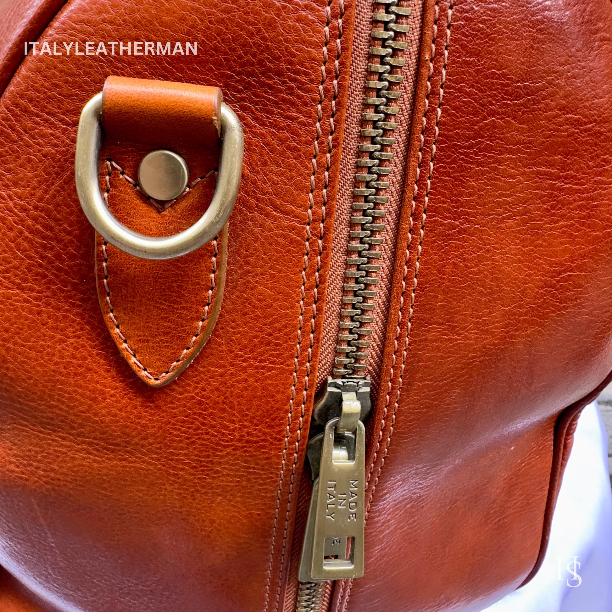 Italian Handmade Leather Travel Bags for Men | Elevate Your Style with Exquisite Craftsmanship made in Italy from Florence
