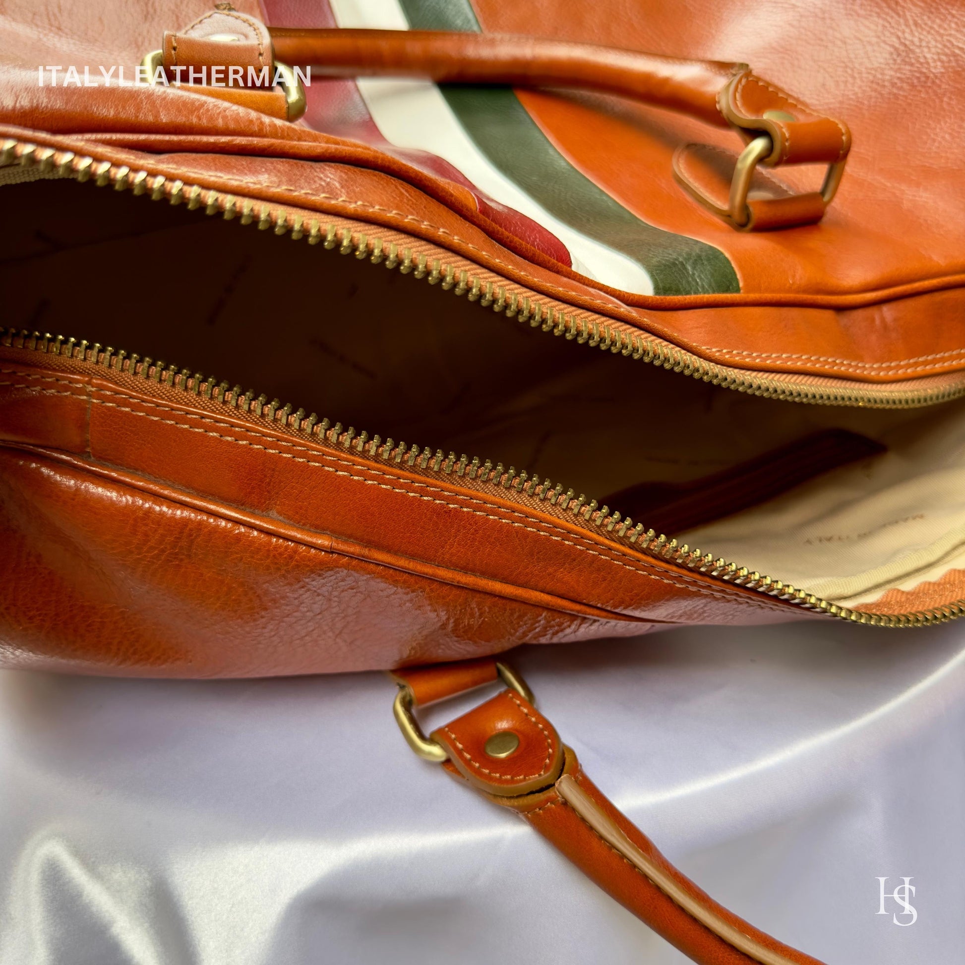 Italian Handmade Leather Travel Bags for Men | Elevate Your Style with Exquisite Craftsmanship made in Italy from Florence