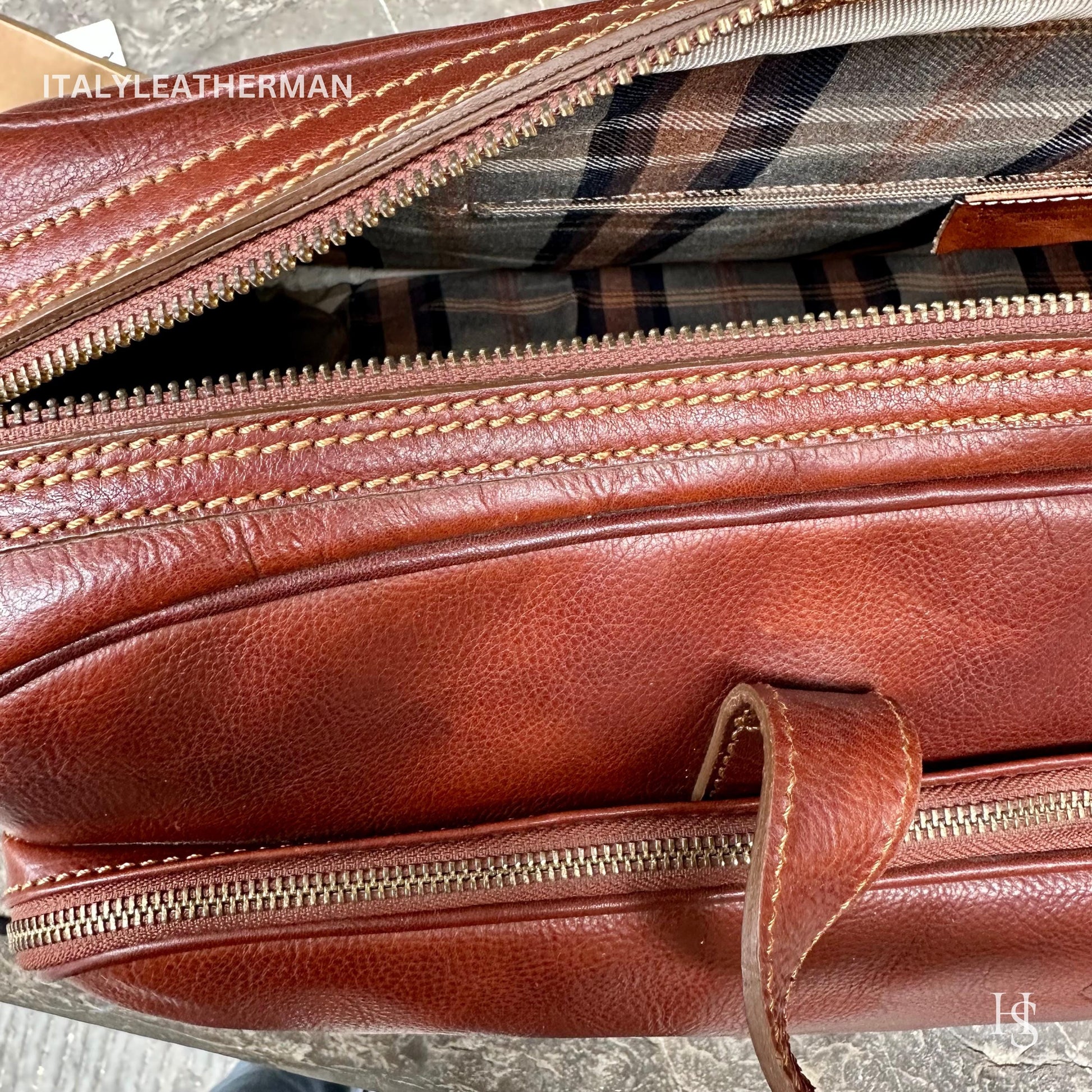 Italian Handmade Leather Travel Bags for Men | Elevate Your Style with Exquisite Craftsmanship made in Italy from Florence