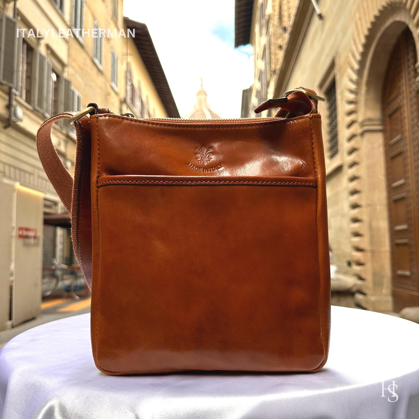 Italian Handmade Leather Crossbody Bags for Men Made In Italy from Florence || Handmade leather bag