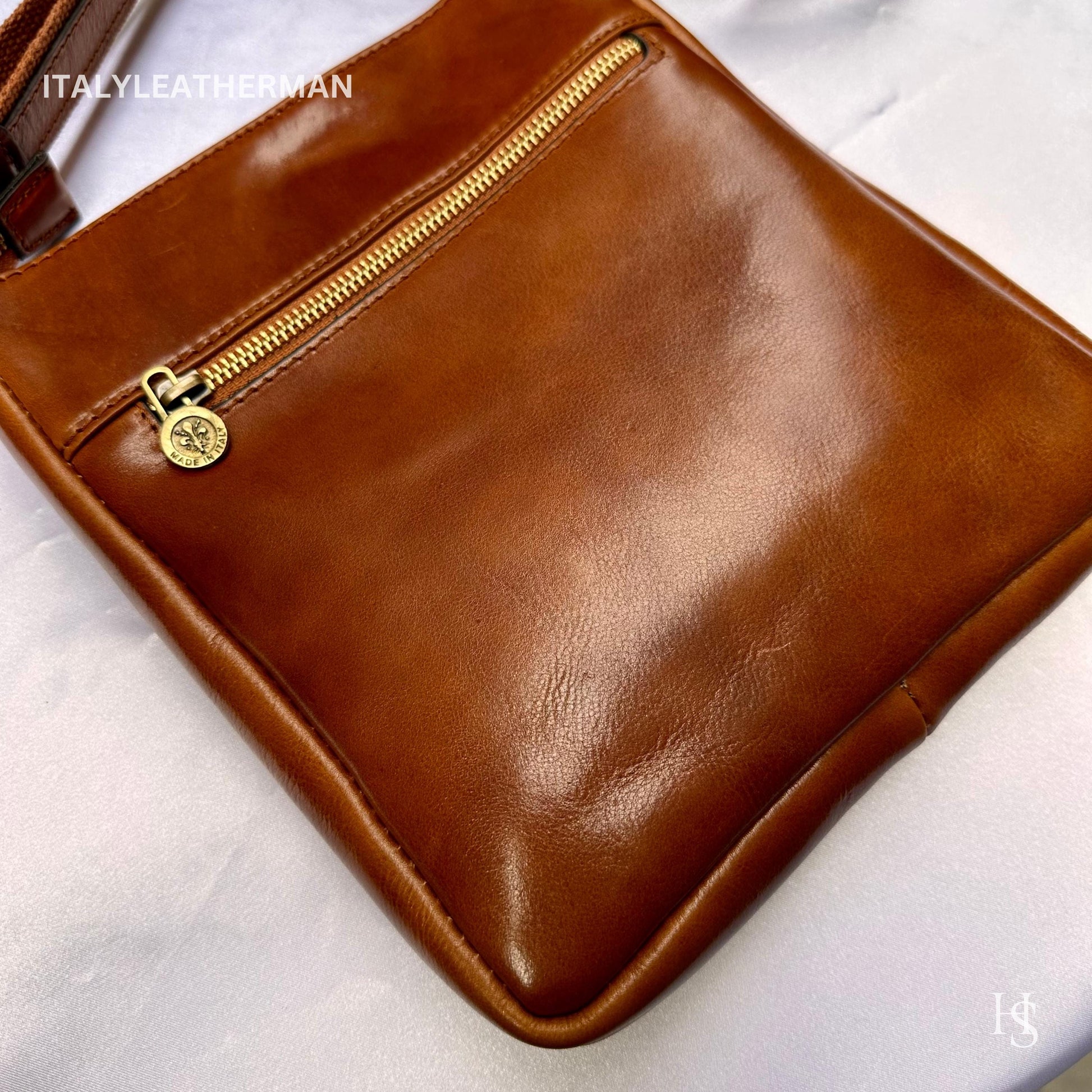 Italian Handmade Leather Crossbody Bags for Men Made In Italy from Florence || Handmade leather bag