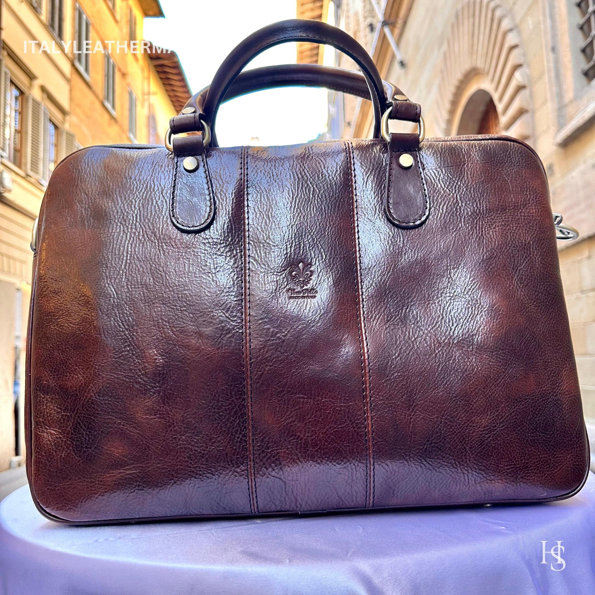 Italian Handmade Leather Briefcase Bags for Men | Elevate Your Style with Exquisite Craftsmanship made in Italy from Florence | shoulder bag
