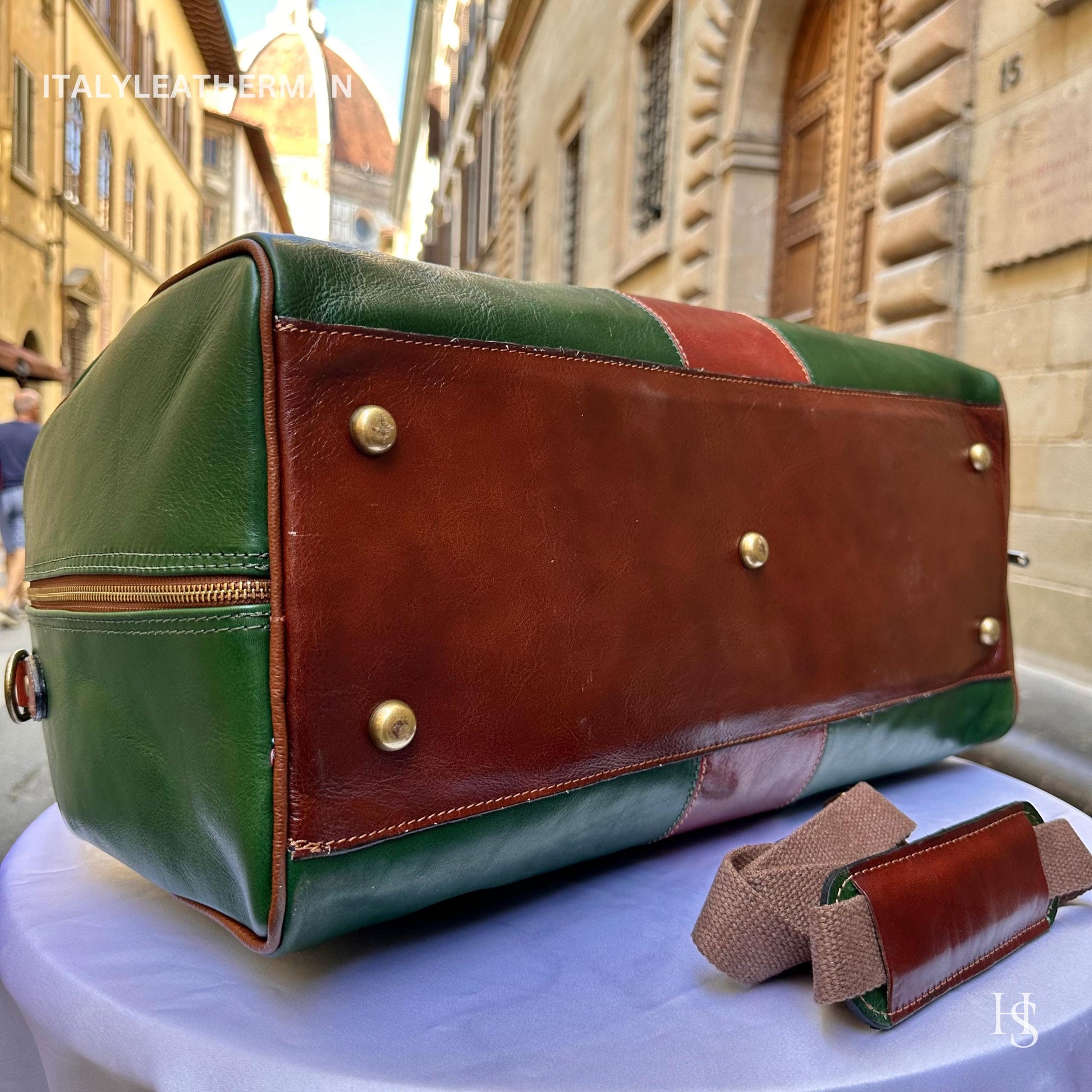 Italian Handmade Leather Travel Bags for Men | Elevate Your Style with Exquisite Craftsmanship made in Italy from Florence