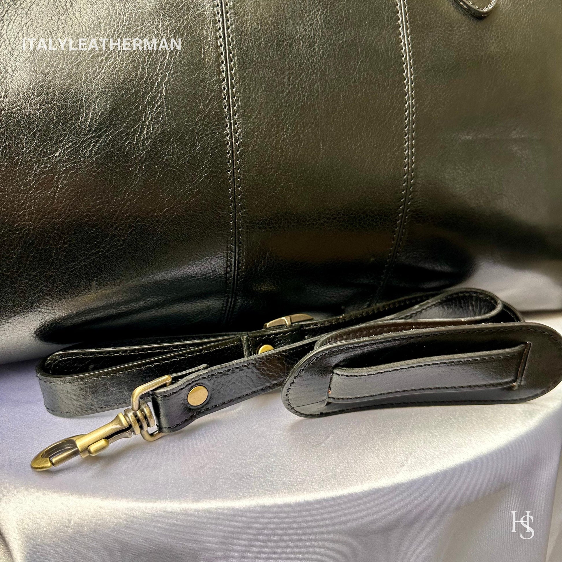 Italian Handmade Leather Travel Bags for Men | Elevate Your Style with Exquisite Craftsmanship made in Italy, Black travel bag