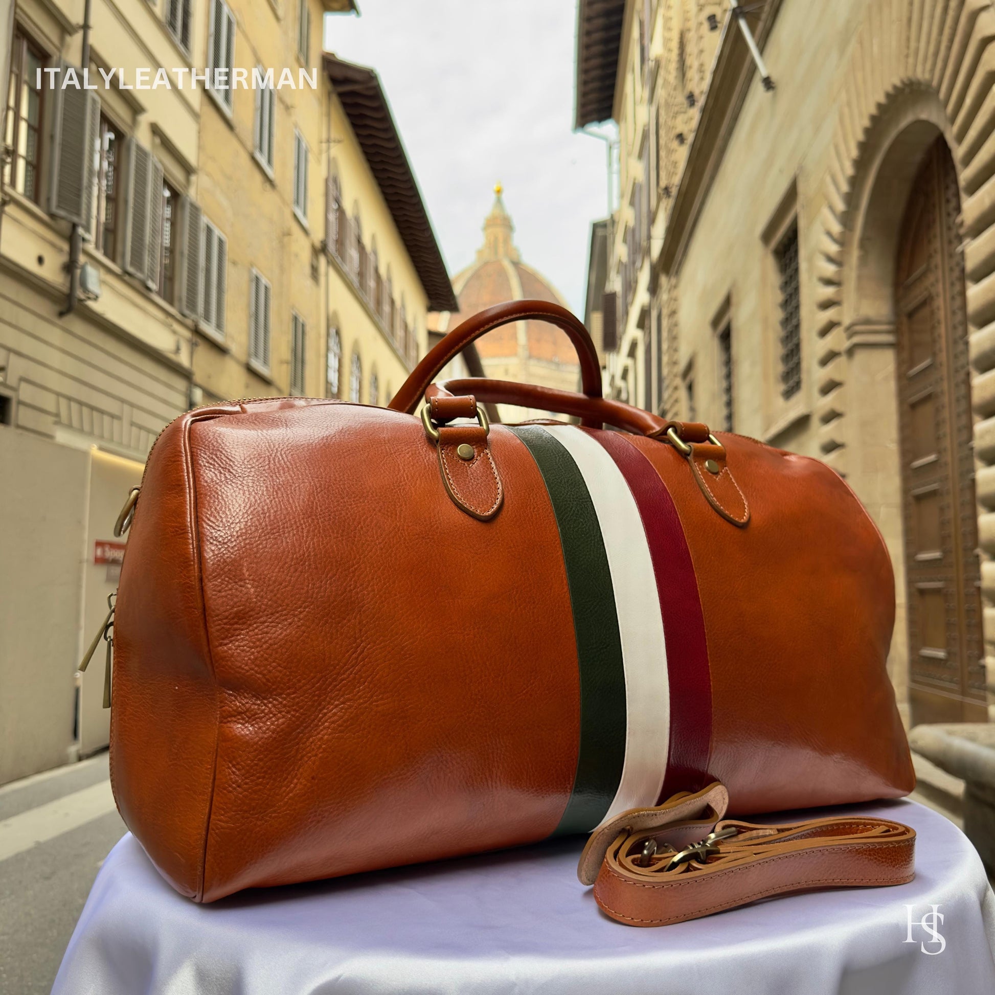Italian Handmade Leather Travel Bags for Men | Elevate Your Style with Exquisite Craftsmanship made in Italy from Florence