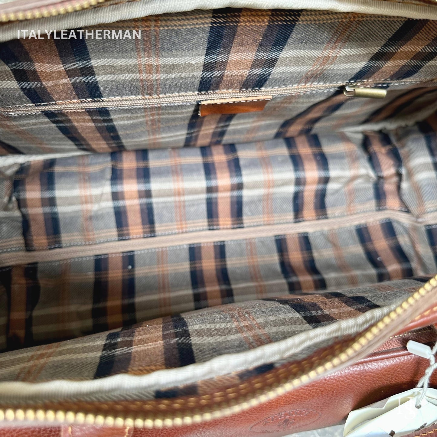 Italian Handmade Leather Travel Bags for Men | Elevate Your Style with Exquisite Craftsmanship made in Italy from Florence