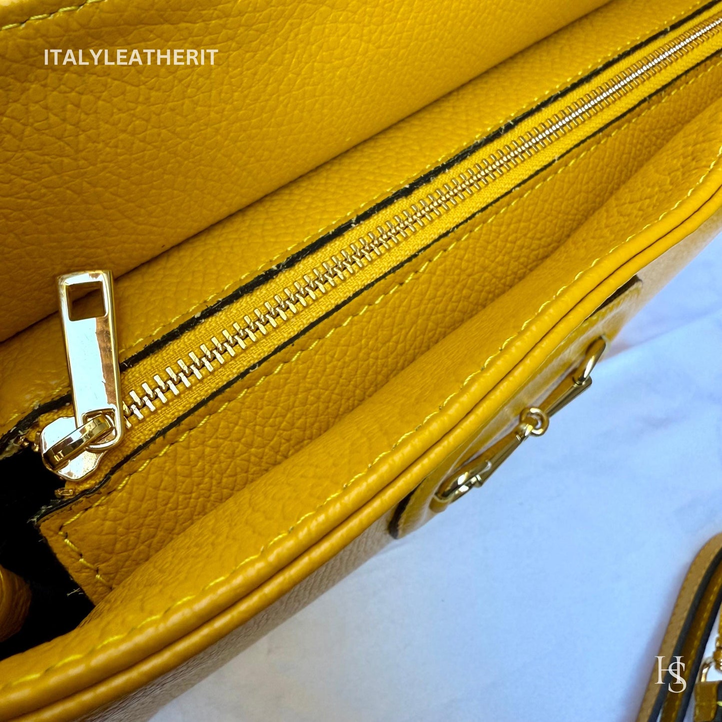 Italian Handmade Leather Bags For Women | Elegant Red Leather Tote From Florence | Made in Italy