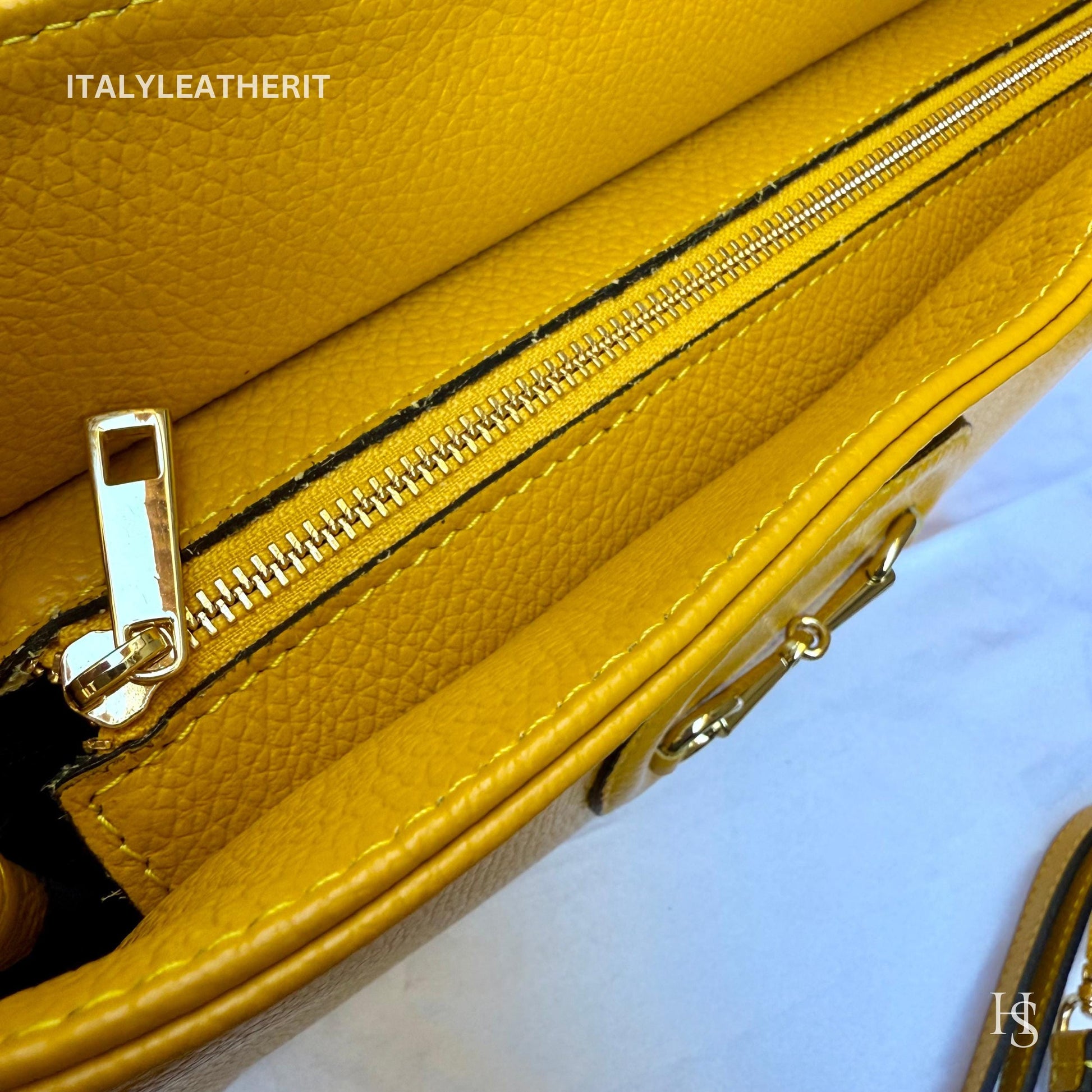 Italian Handmade Leather Bags For Women | Elegant Red Leather Tote From Florence | Made in Italy