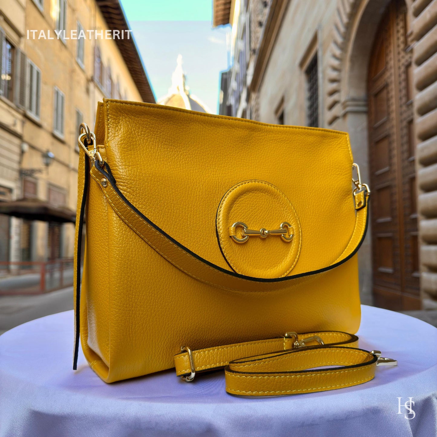Italian Handmade Leather Bags For Women | Elegant Red Leather Tote From Florence | Made in Italy