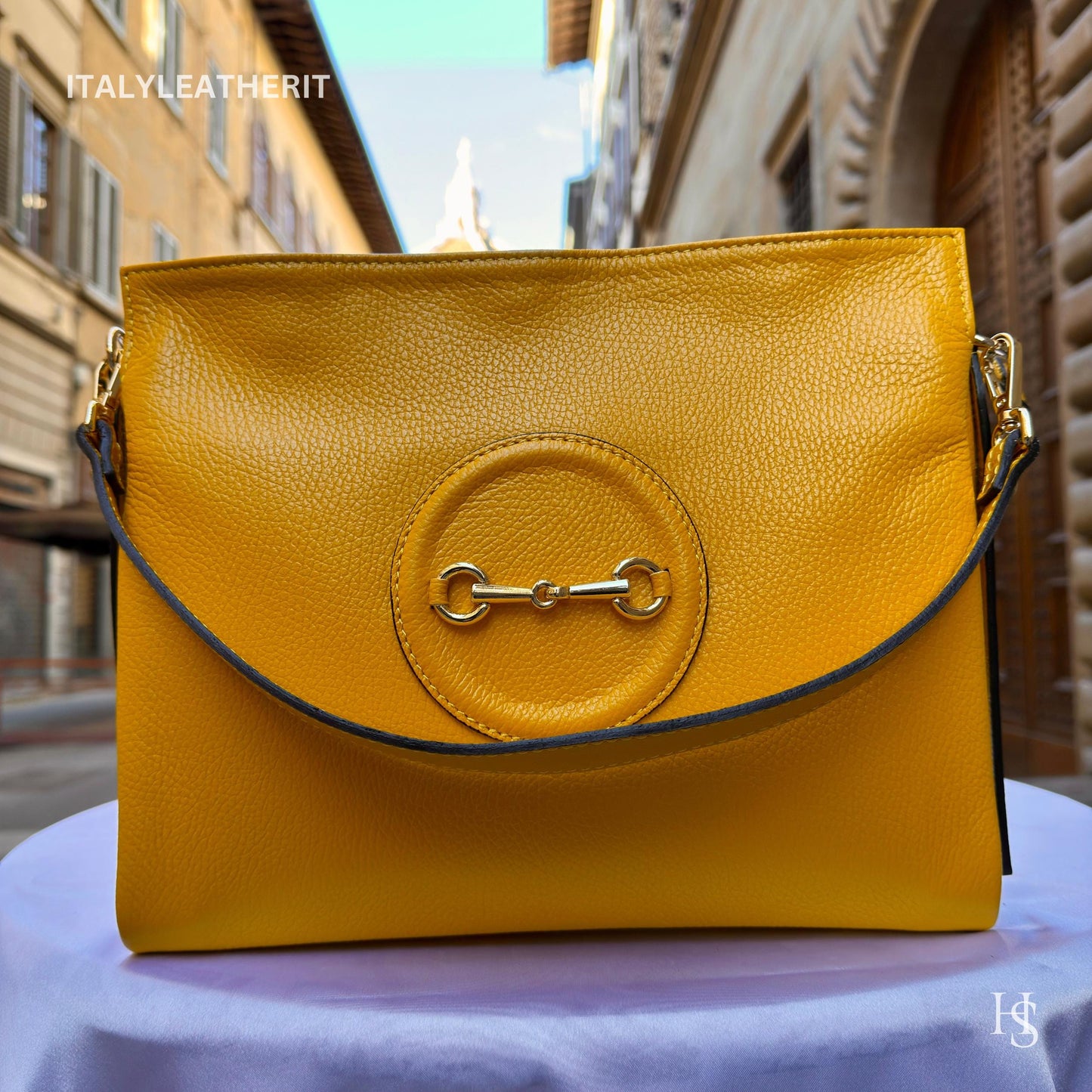 Italian Handmade Leather Bags For Women | Elegant Red Leather Tote From Florence | Made in Italy
