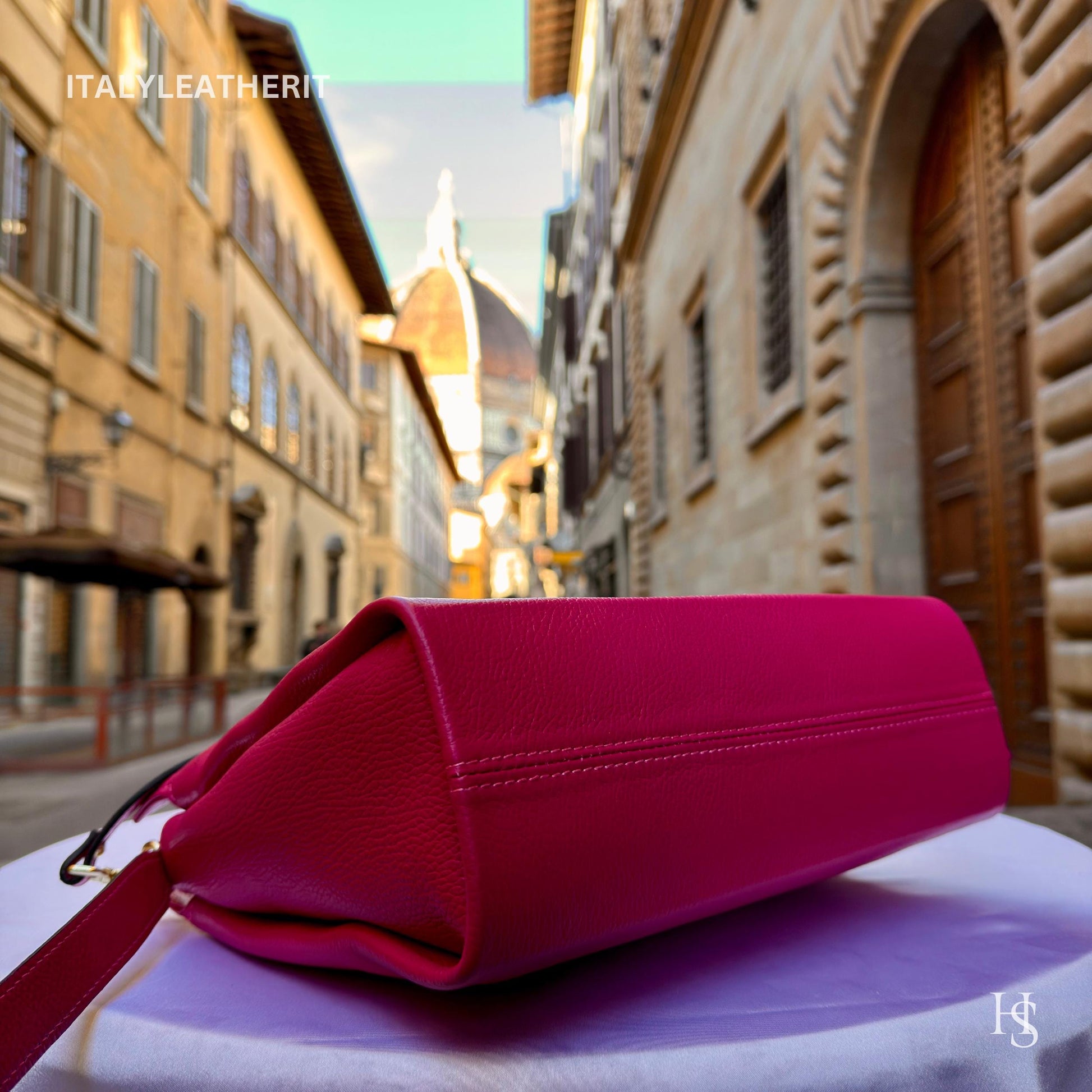 Italian Handmade Leather Bags For Women | Elegant Red Leather Tote From Florence | Made in Italy