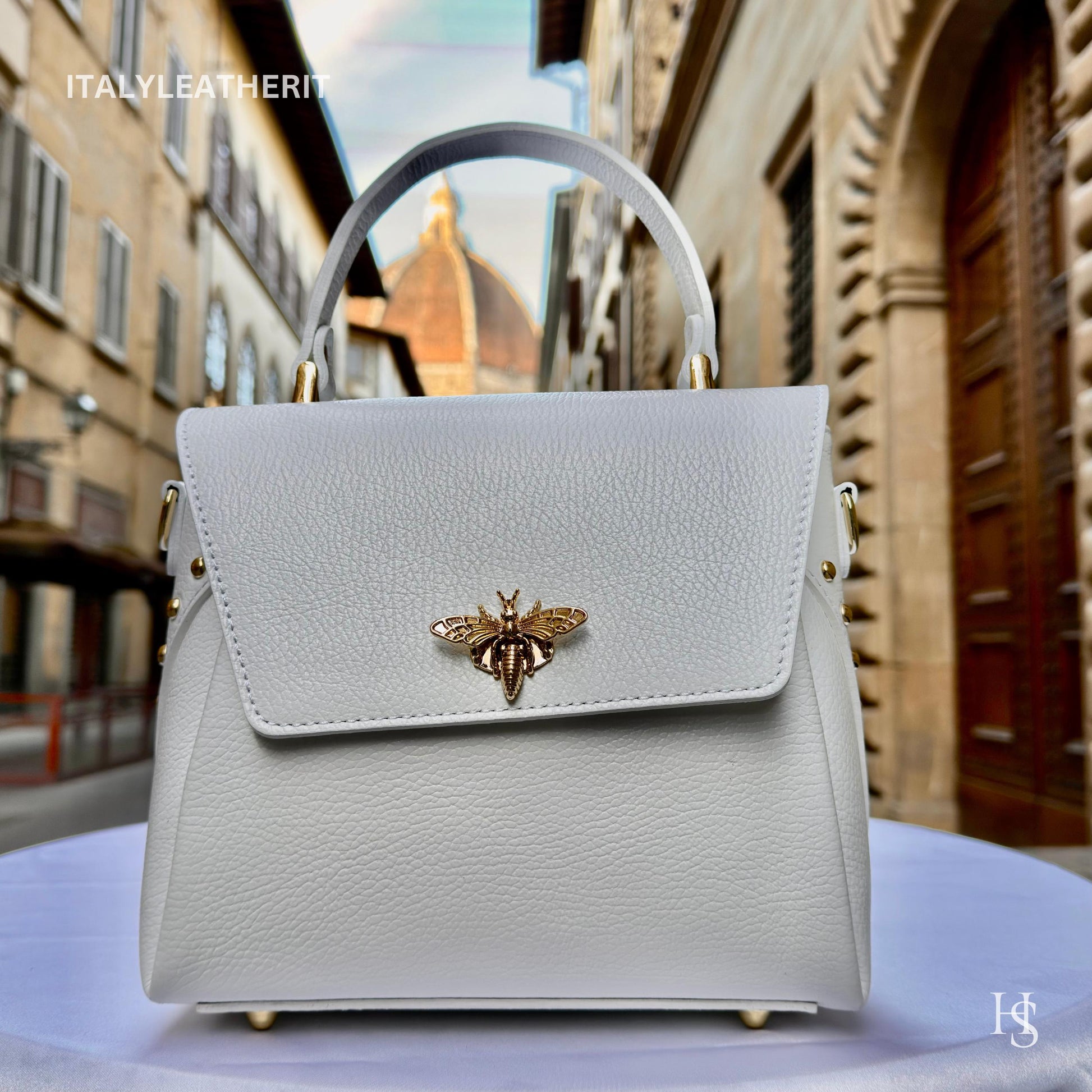 Italian Handmade Leather Bags For Women l l Elegant Leather Tote From Florence with bee-shaped lobster clasp closure