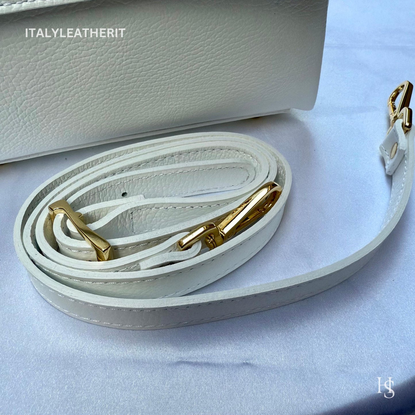 Italian Handmade Leather Bags For Women l l Elegant Leather Tote From Florence with bee-shaped lobster clasp closure