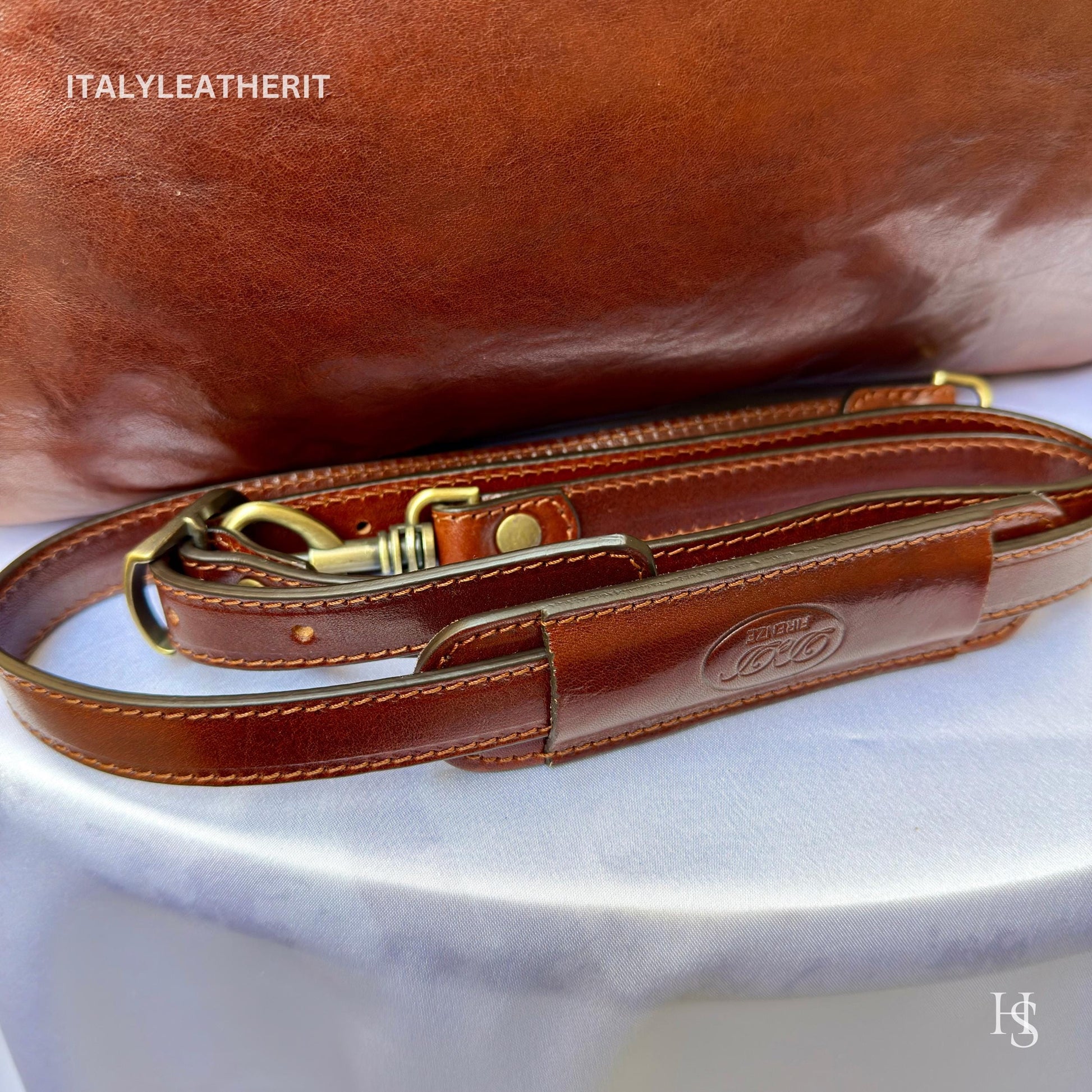 Italian Handmade Leather Briefcase Bags for Men | Elevate Your Style with Exquisite Craftsmanship made in Italy