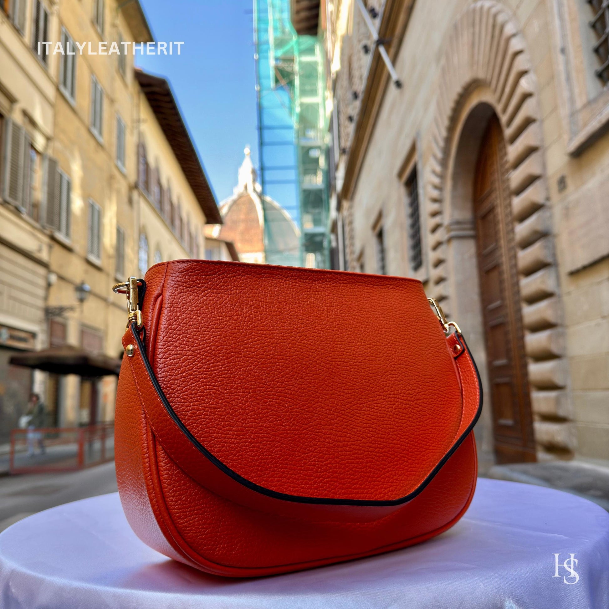 Italian Handmade Leather Bags For Women l l Elegant Leather Tote From Florence, Made in Italy, Orange leather Tote