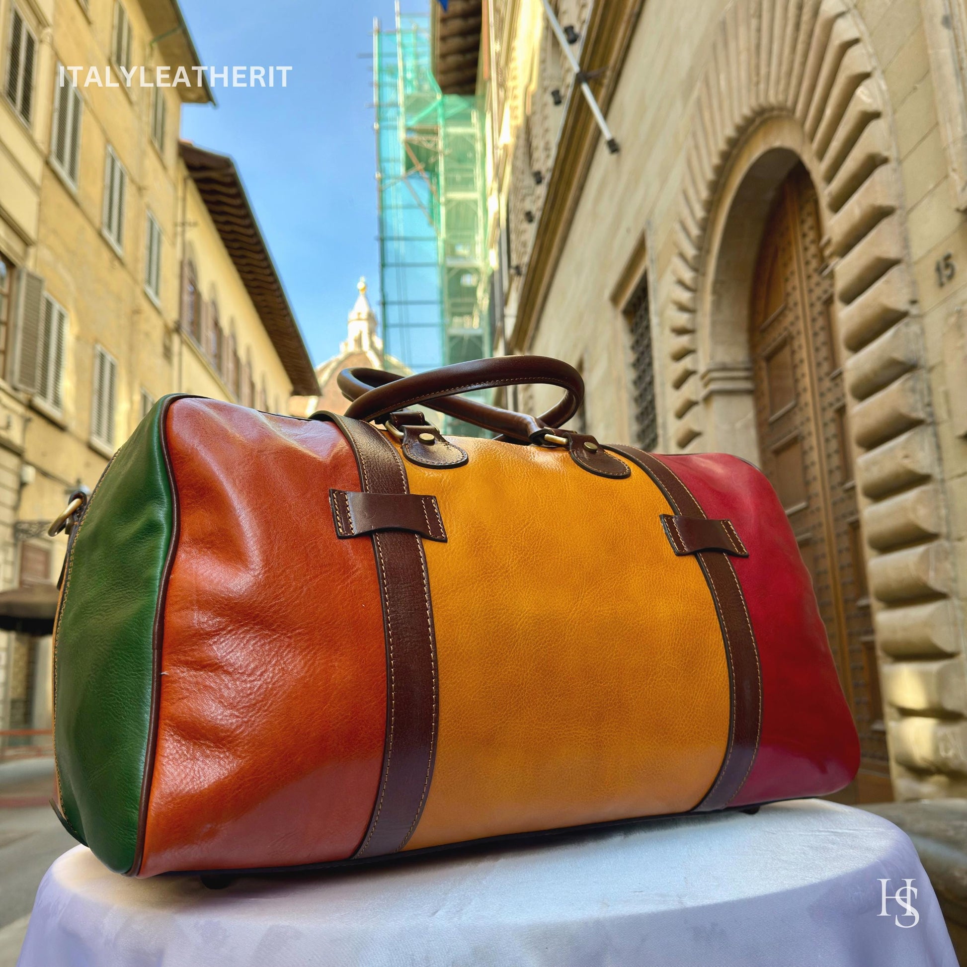 Italian Handmade Leather Travel Bags for Men | Elevate Your Style with Exquisite Craftsmanship made in Italy from Florence