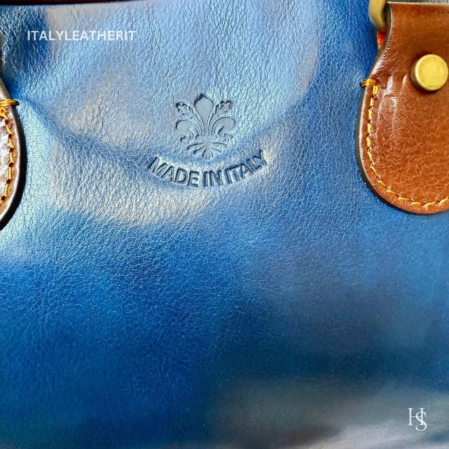 Italian Handmade Leather Travel Bags for Men | Elevate Your Style with Exquisite Craftsmanship made in Italy from Florence