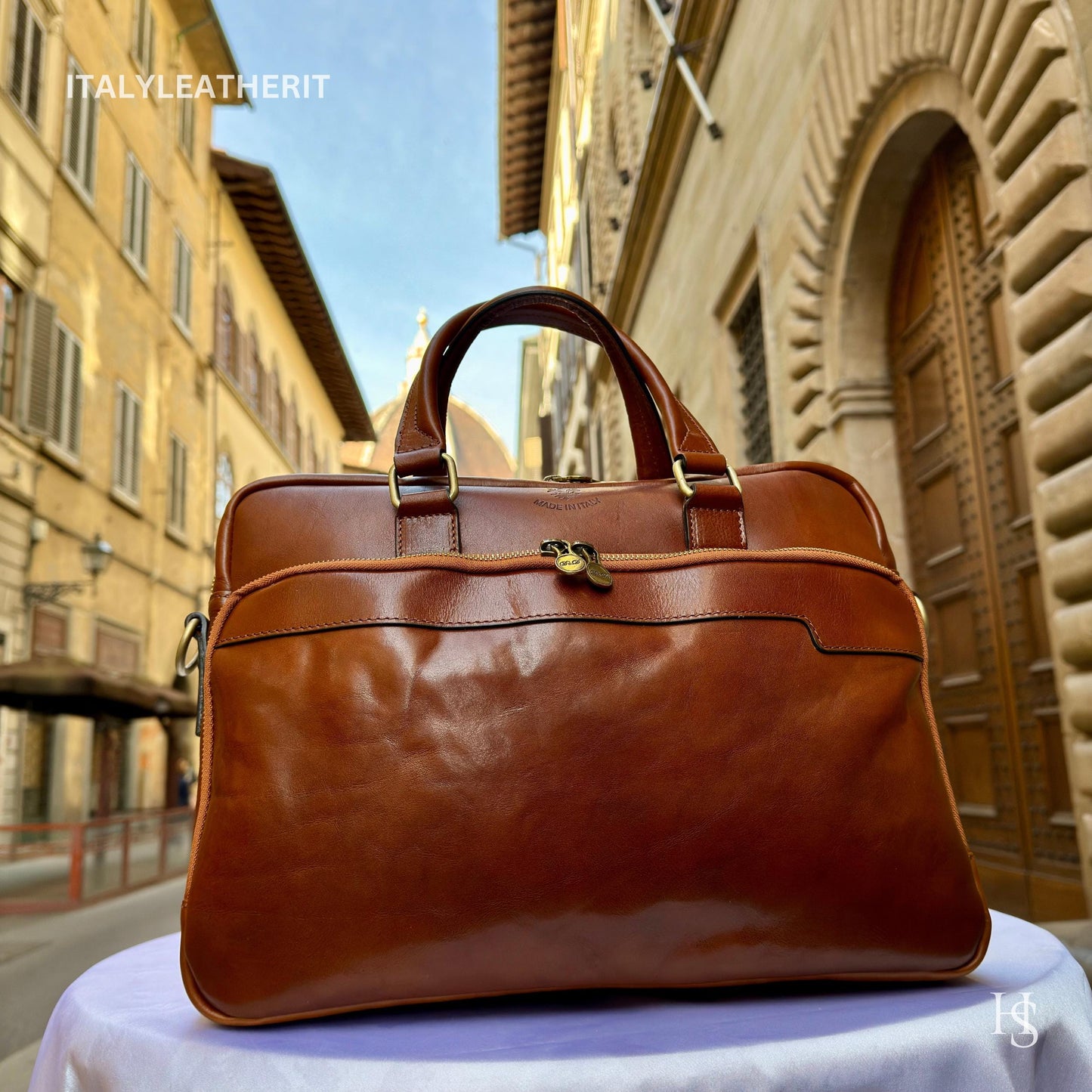 Italian Handmade Leather Briefcase Bags for Men | Elevate Your Style with Exquisite Craftsmanship made in Italy