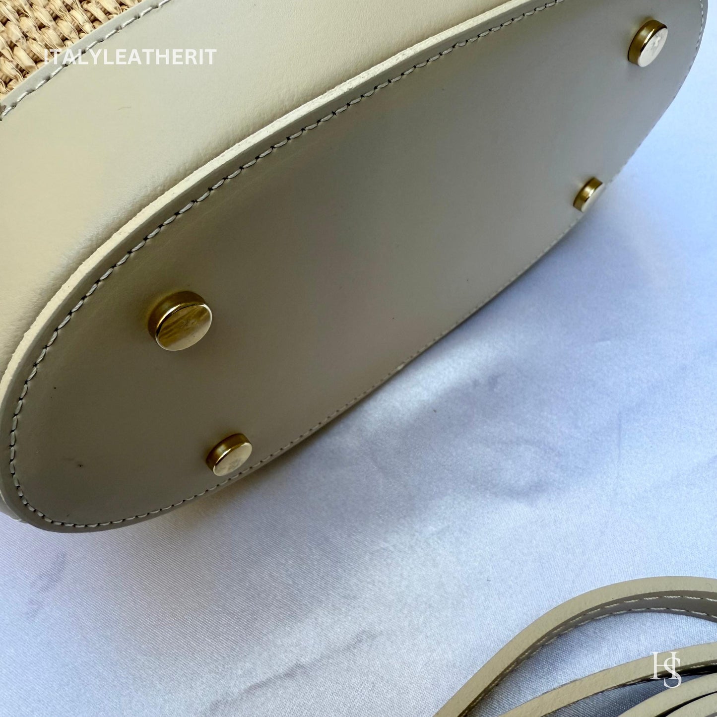 Italian Handmade Leather Bags for Women | Elegant Tote & Purse from Florence, Straw and Leather bag
