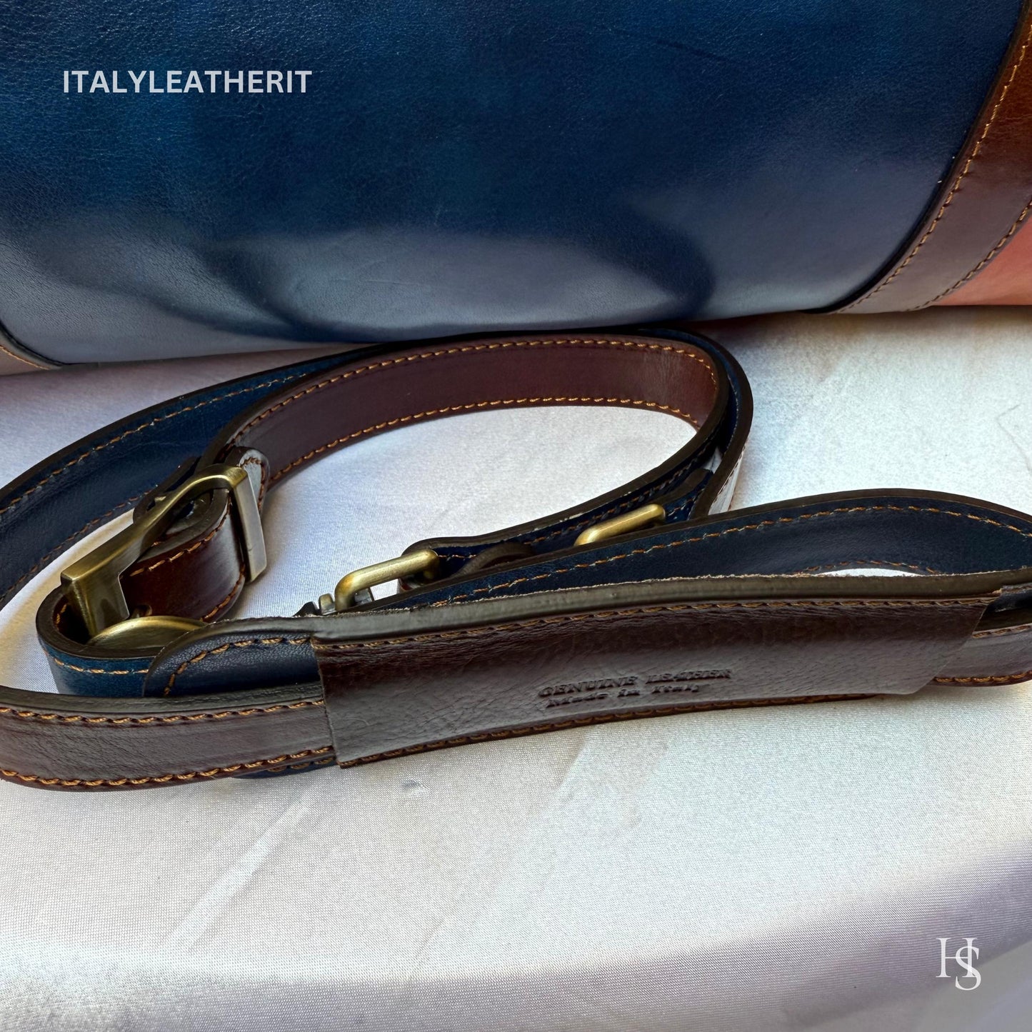 Italian Handmade Leather Travel Bags for Men | Elevate Your Style with Exquisite Craftsmanship made in Italy from Florence