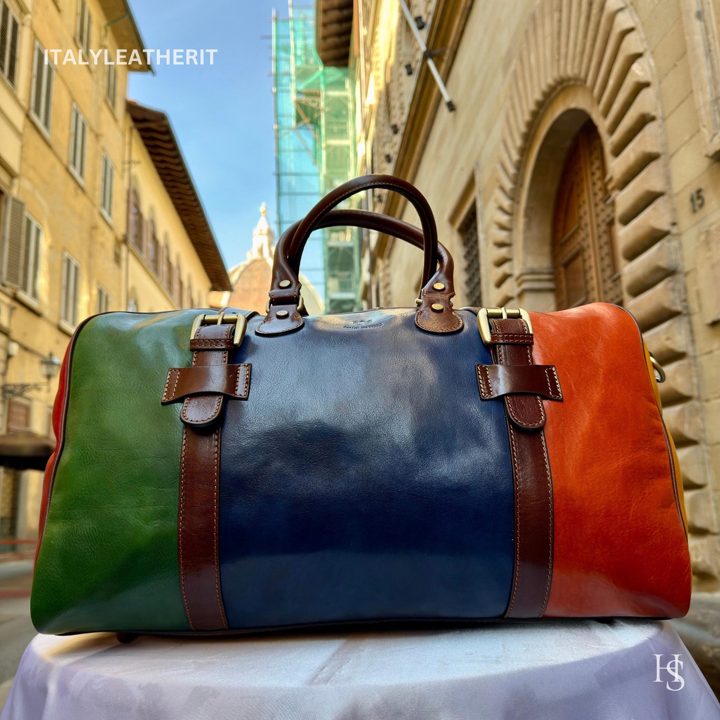 Italian Handmade Leather Travel Bags for Men | Elevate Your Style with Exquisite Craftsmanship made in Italy from Florence