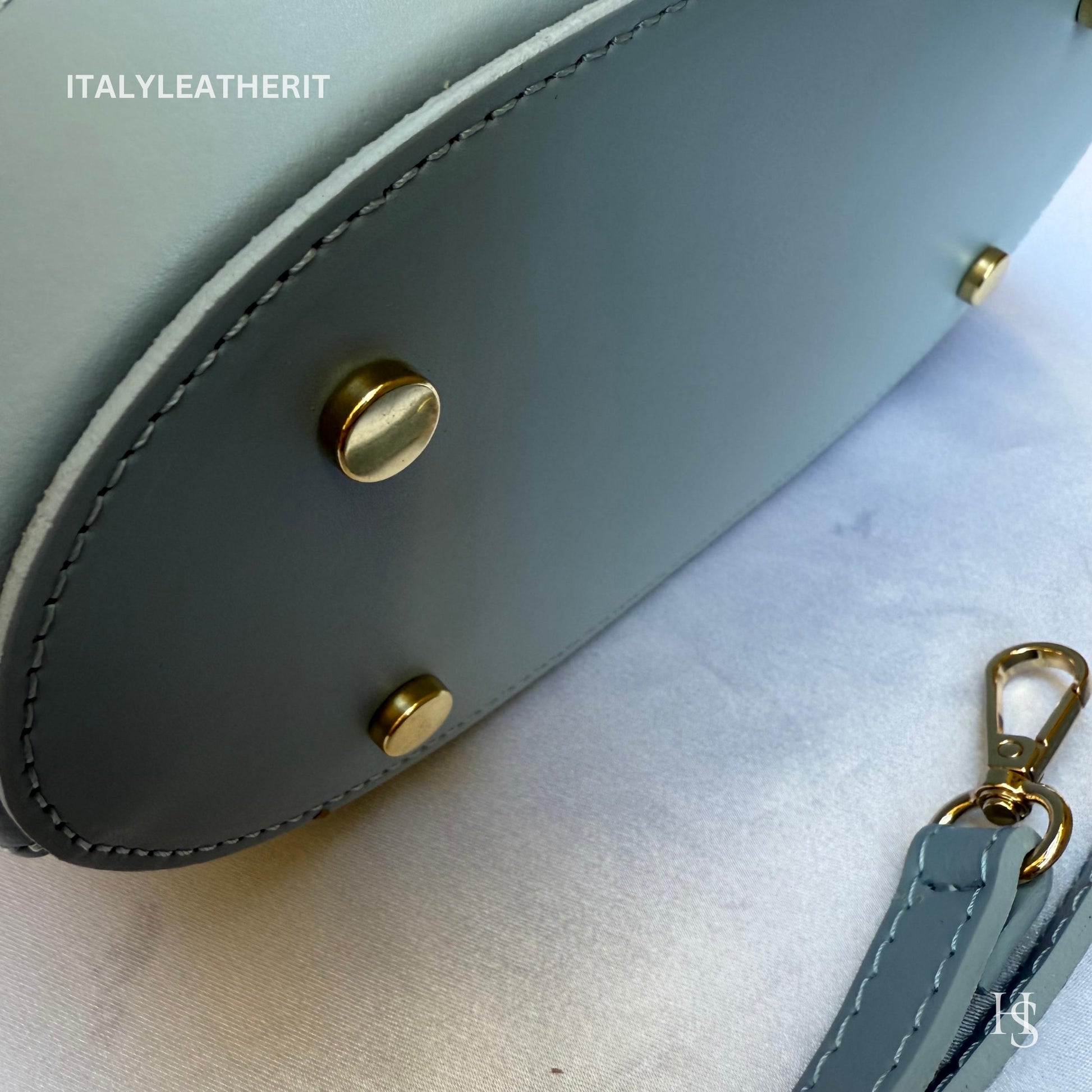 Italian Handmade Leather Bags for Women | Elegant Tote & Purse from Florence, Straw and Leather bag
