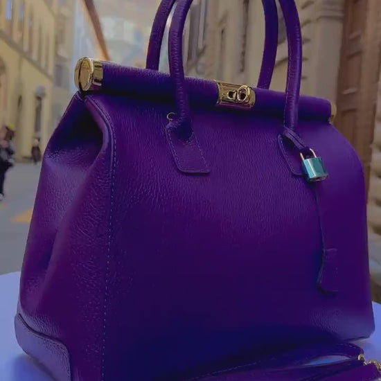 Italian Handmade Leather Bags For Woman l l Elegant Leather Tote From Florence, Purple bag, Lock bag