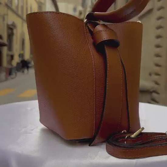 Italian Handmade Leather Bags For Women l l Elegant Leather Tote From Florence, Bucket bag, brown purse